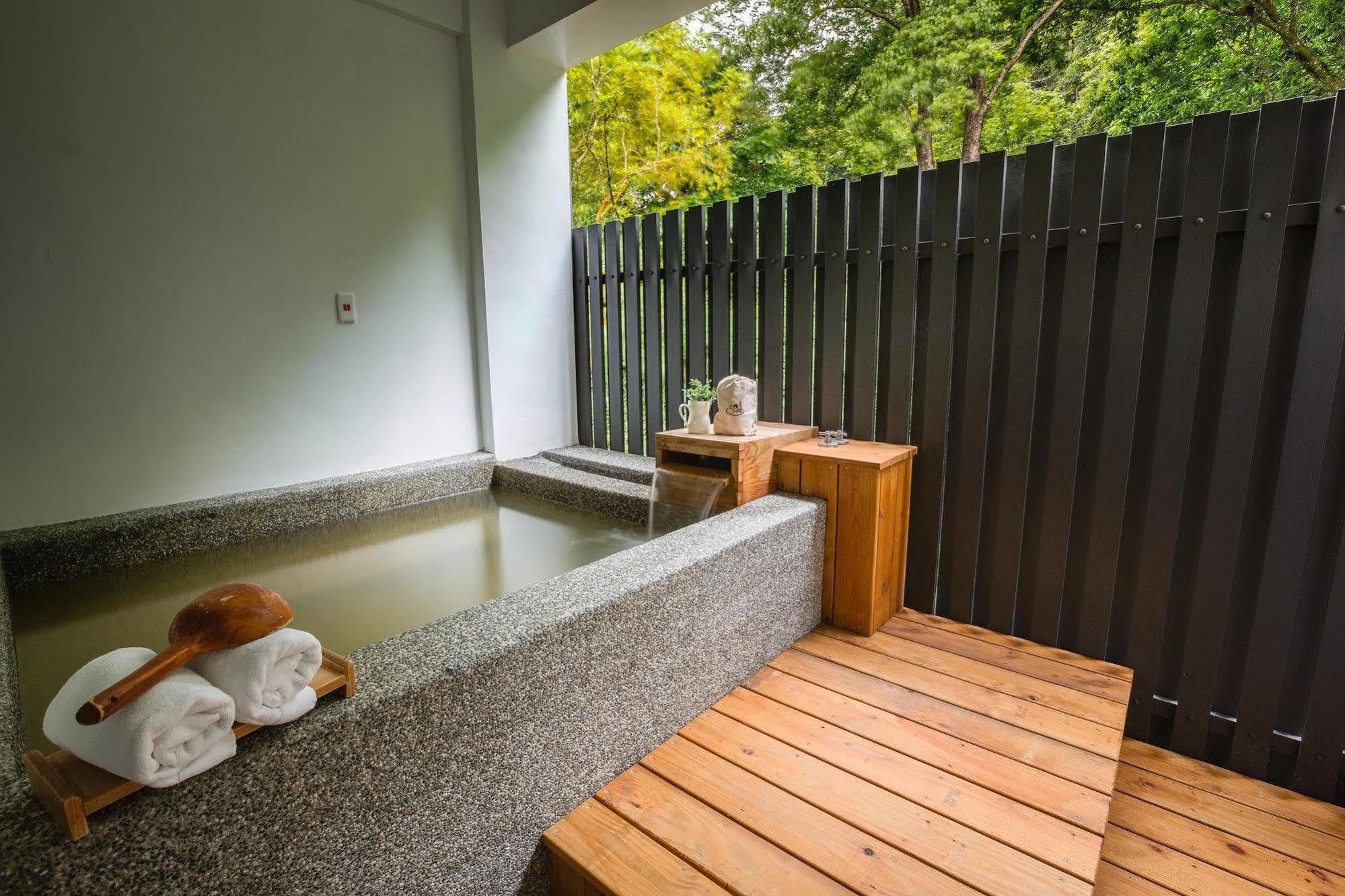 Ruisui Sunshine Hot Spring B&B Esterno foto
